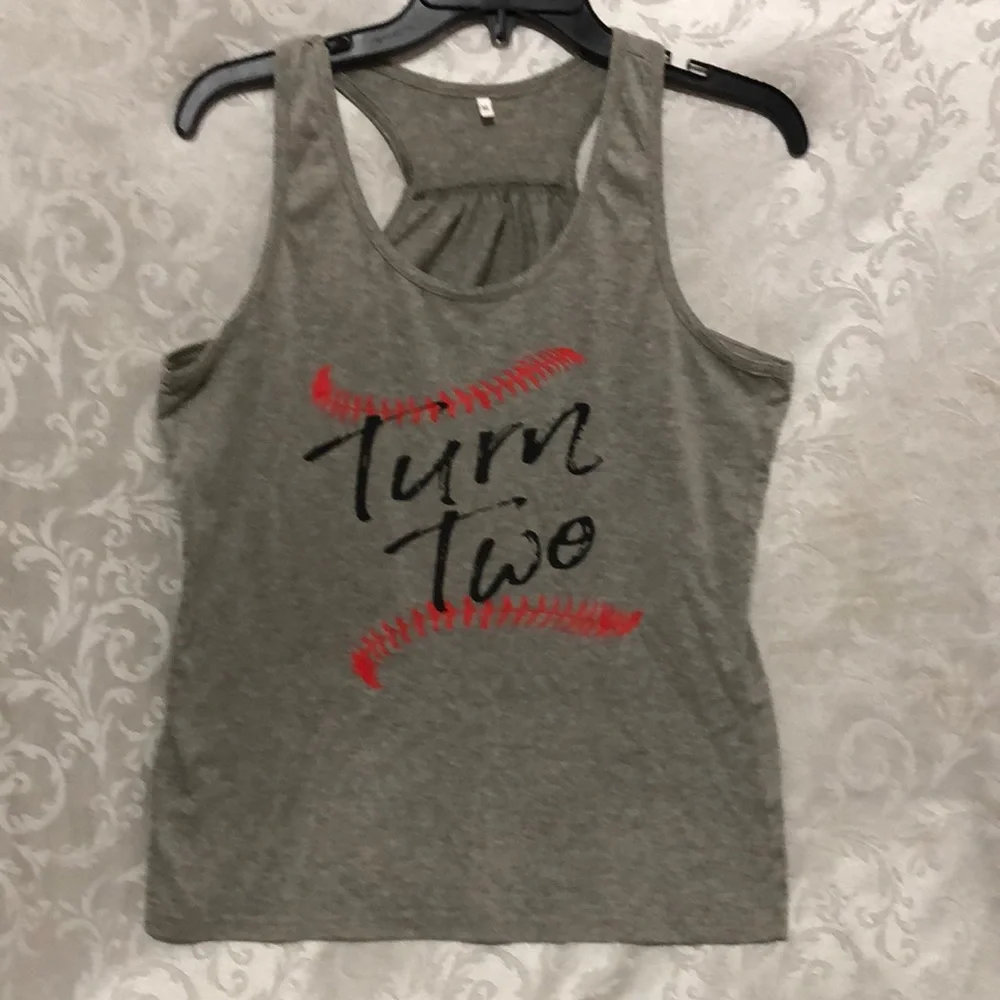 EUC Active Wear Softball Tunic Top Size Medium Women. Excellent Used Condition. - Picture 1 of 6